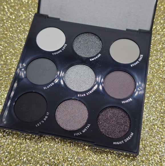 Colourpop Smoke Show Eyeshadow Palette - Picture 4 of 6
